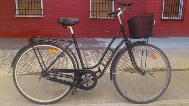 Foto Regularmente Pensativo Bicicleta d. b. s. modelo nostalgi en El Prat de Llobregat - Bicicletas |  2859