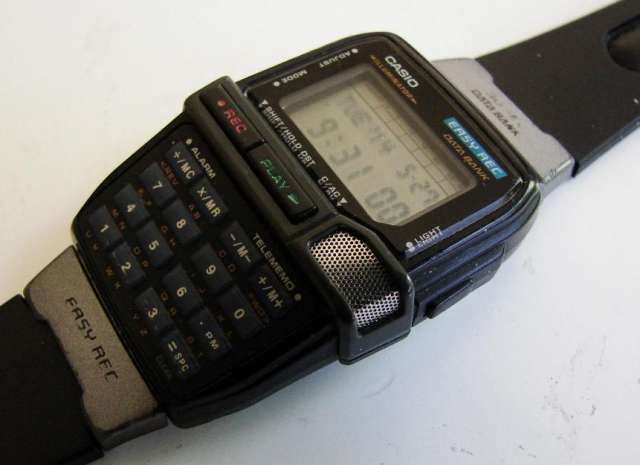Casio DBC-V500. El reloj con grabadora de sonido. 